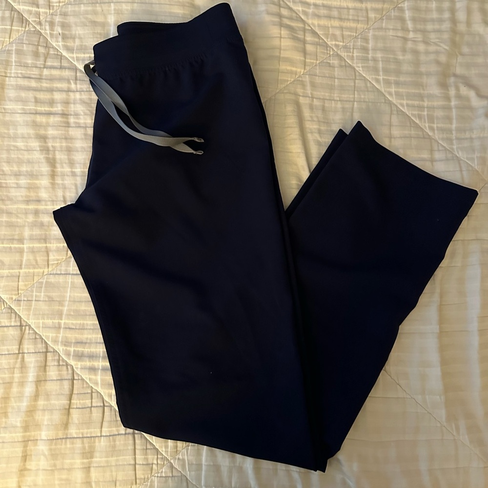 Figs Navy Blue Livingston S/T